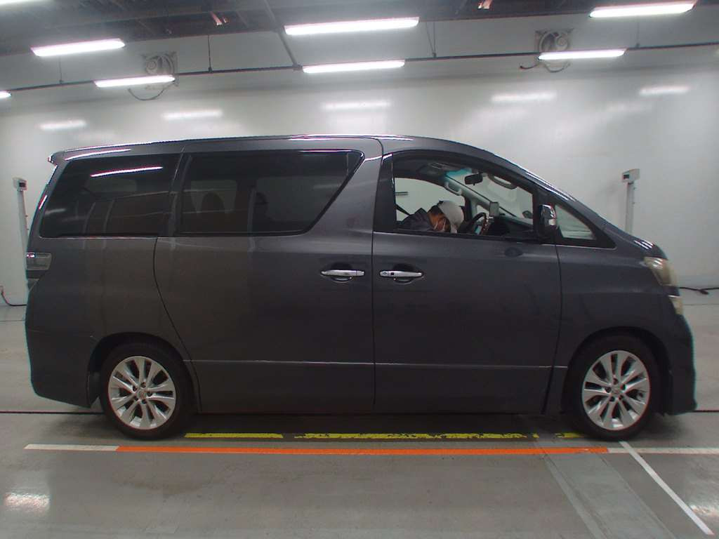 2009 Toyota Vellfire ANH20W[2]