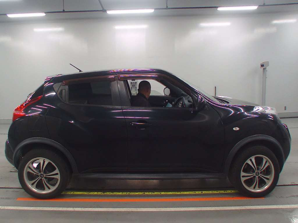 2012 Nissan JUKE YF15[2]