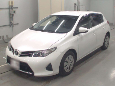 2013 Toyota Auris