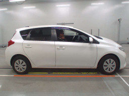 2013 Toyota Auris