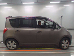 2007 Toyota Ractis