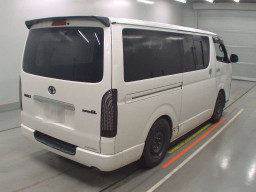 2013 Toyota Regiusace Van