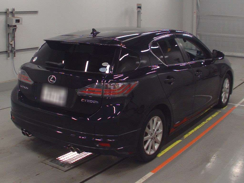 2012 Lexus CT ZWA10[1]