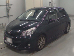 2013 Toyota Vitz