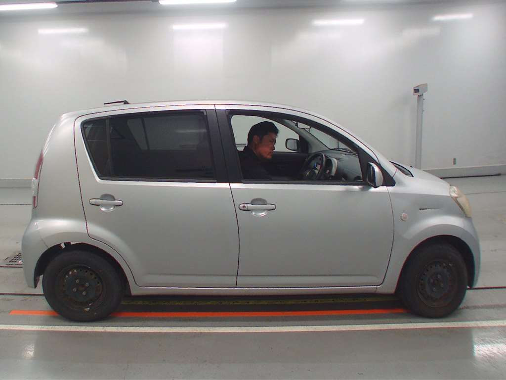 2006 Toyota Passo KGC10[2]