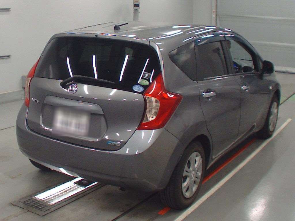 2013 Nissan Note E12[1]