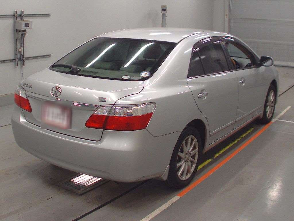 2010 Toyota Premio ZRT260[1]