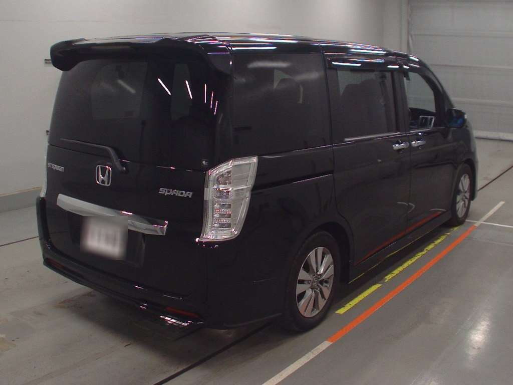 2013 Honda Step WGN Spada RK5[1]