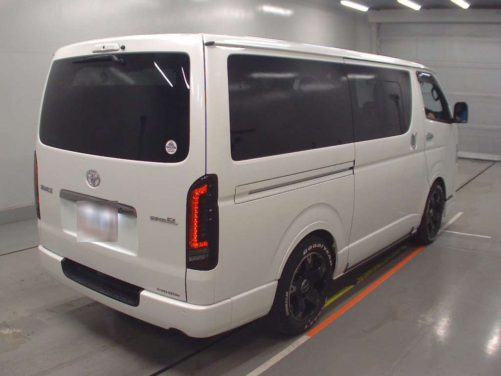 2021 Toyota Hiace Van GDH206V[1]