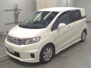 2010 Honda Freed Spike