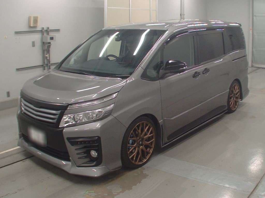 2015 Toyota Voxy ZRR80W[0]