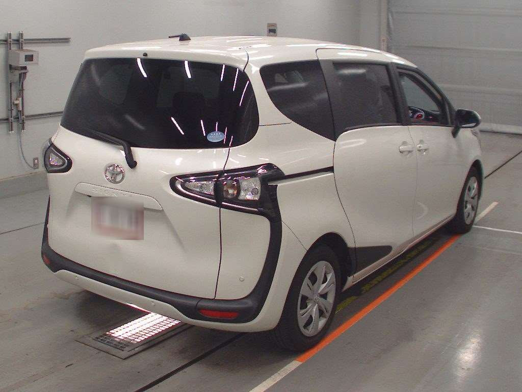 2020 Toyota Sienta NSP170G[1]