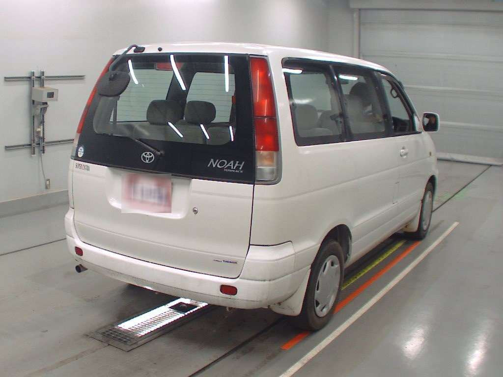 2001 Toyota Townace Noah SR40G[1]