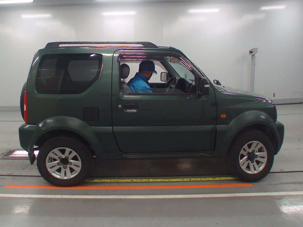 2009 Suzuki Jimny Sierra JB43W[2]