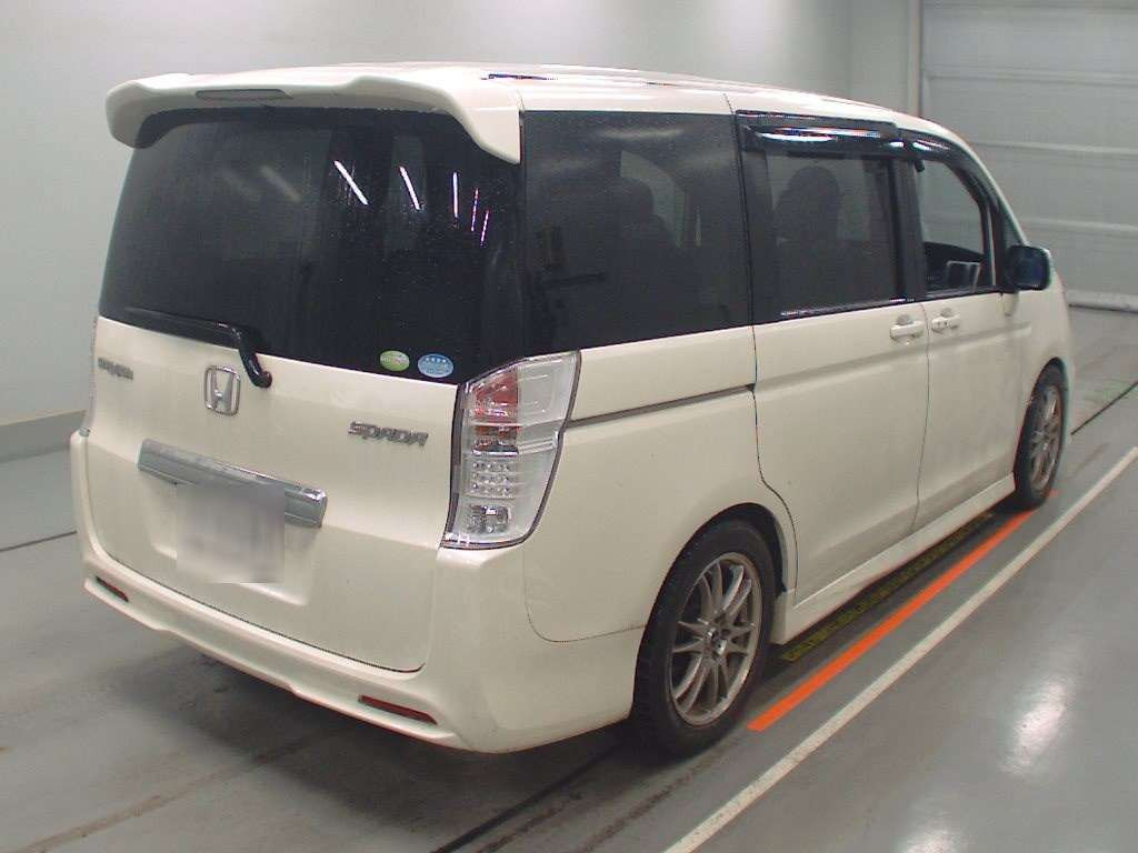 2010 Honda Step WGN Spada RK5[1]