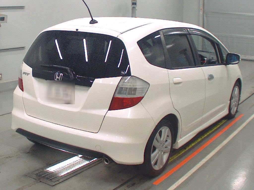 2008 Honda Fit GE8[1]