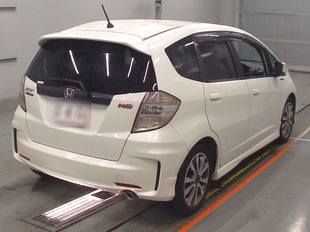 2011 Honda Fit GE8[1]