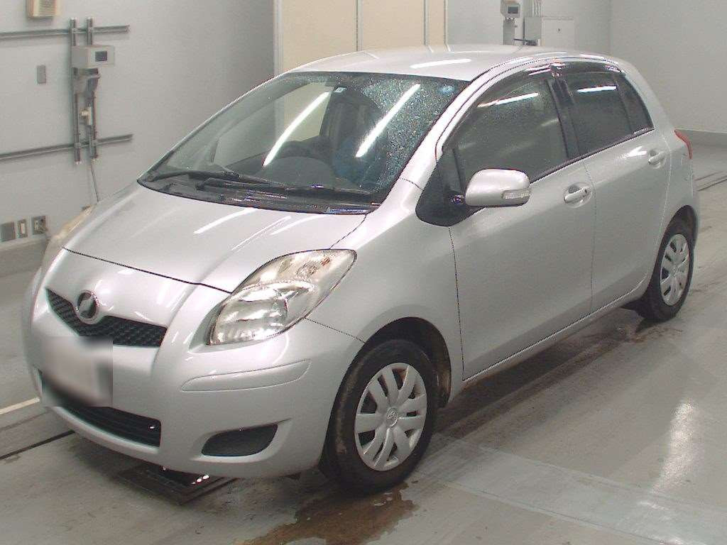 2009 Toyota Vitz SCP90[0]