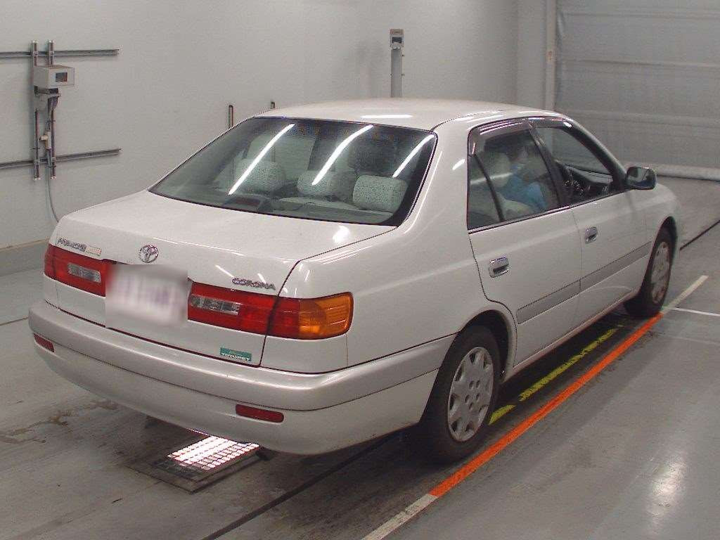 2000 Toyota Corona Premio AT211[1]