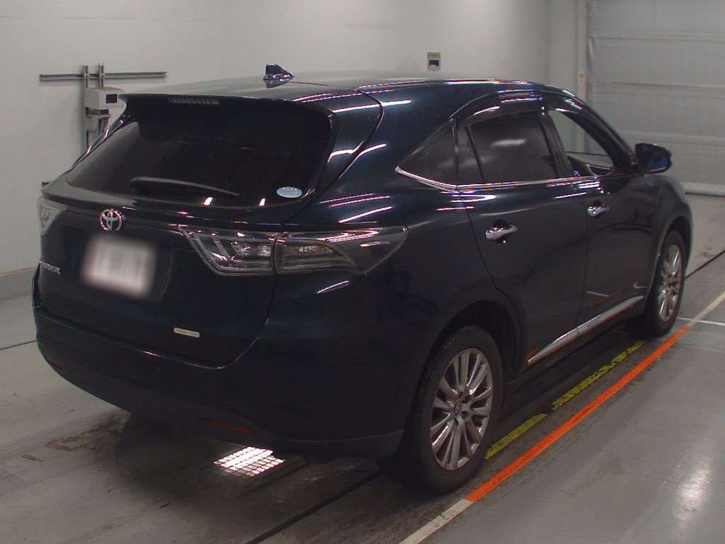 2015 Toyota Harrier ZSU65W[1]