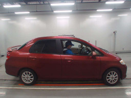 2004 Honda Fit Aria