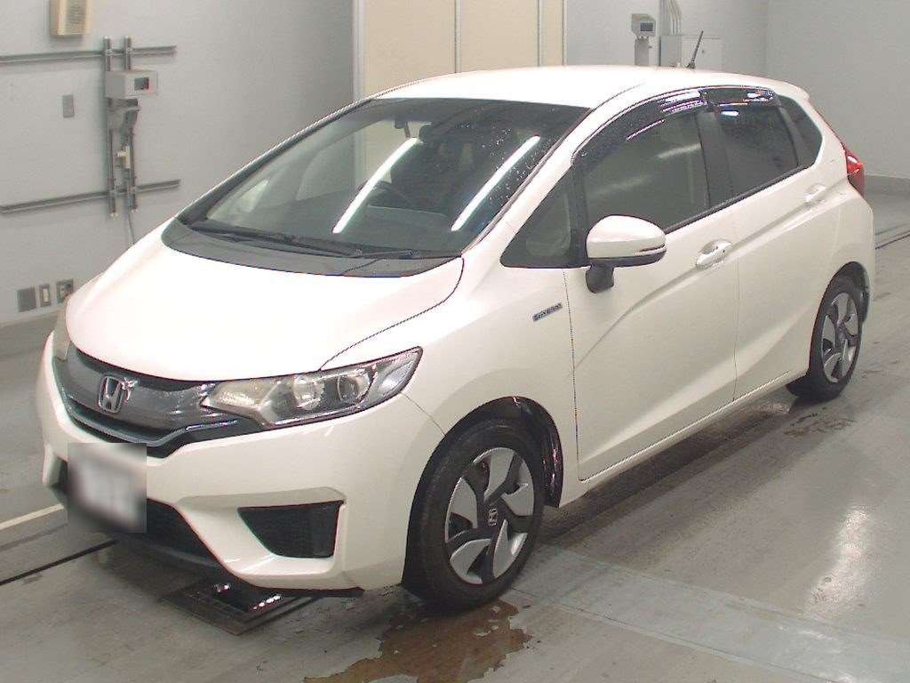 2015 Honda Fit Hybrid GP5[0]