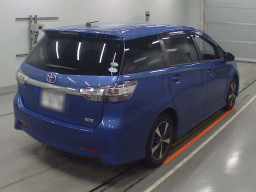 2017 Toyota Wish