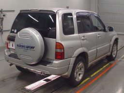 2004 Suzuki Escudo