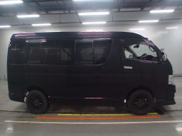 2010 Toyota Hiace Wagon