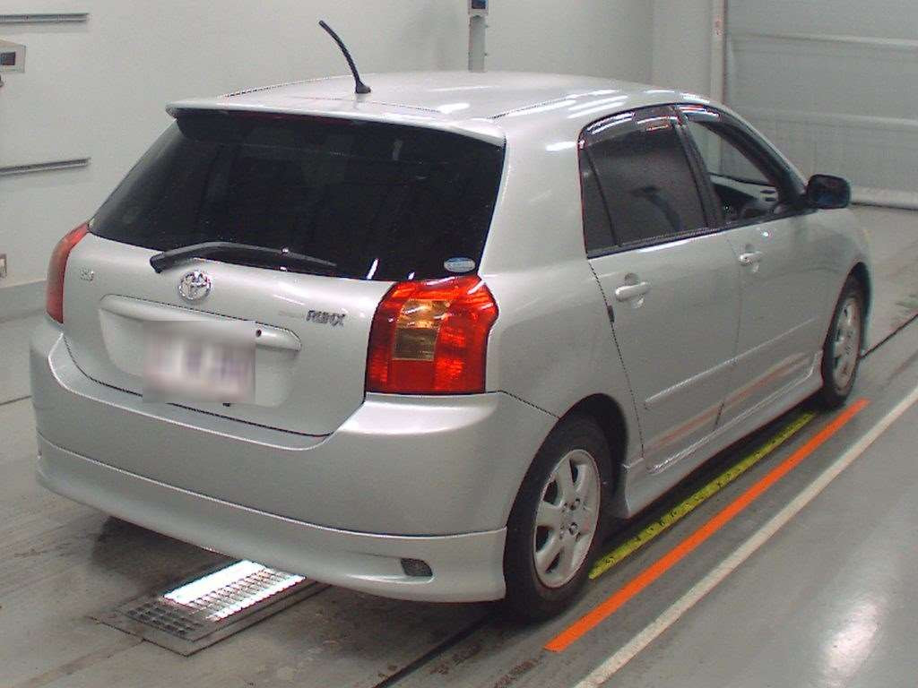 2001 Toyota Corolla Runx NZE121[1]