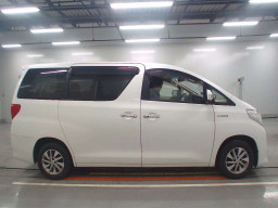 2014 Toyota Alphard Hybrid