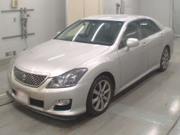 2009 Toyota Crown