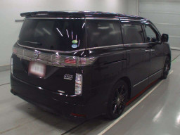 2016 Nissan Elgrand