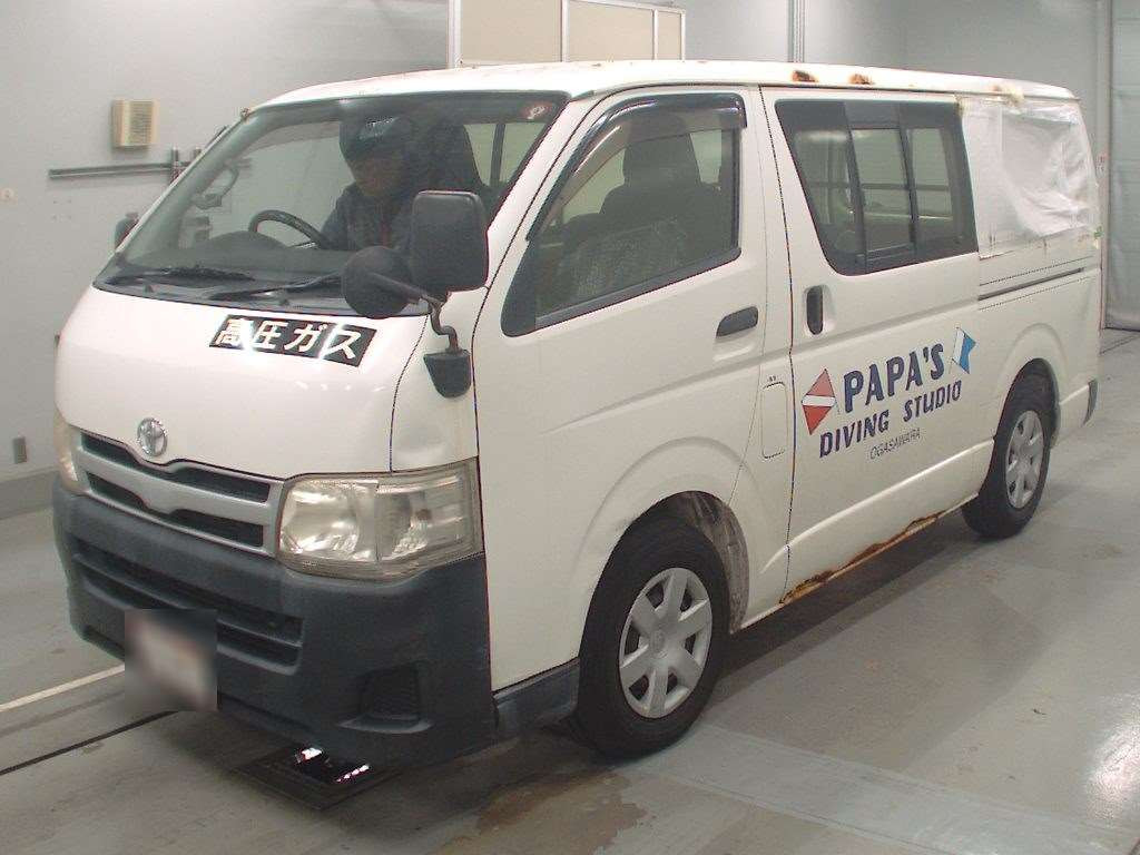 2012 Toyota Hiace Van KDH201V[0]