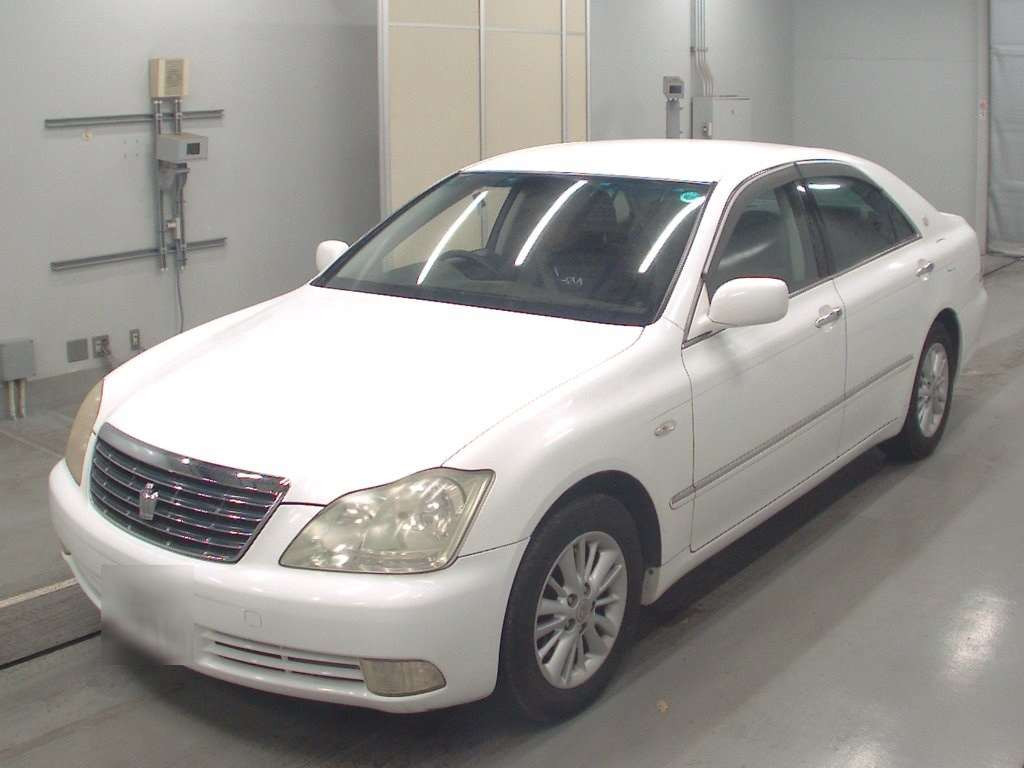 2005 Toyota Crown GRS182[0]