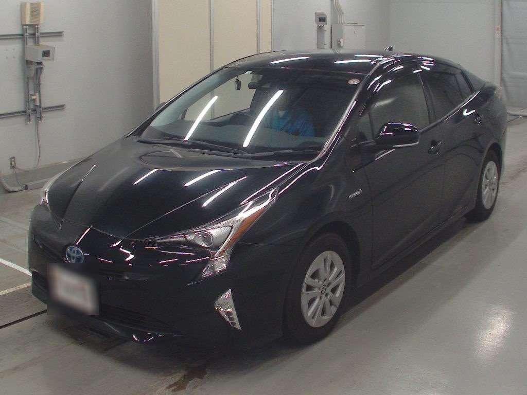 2018 Toyota Prius ZVW50[0]