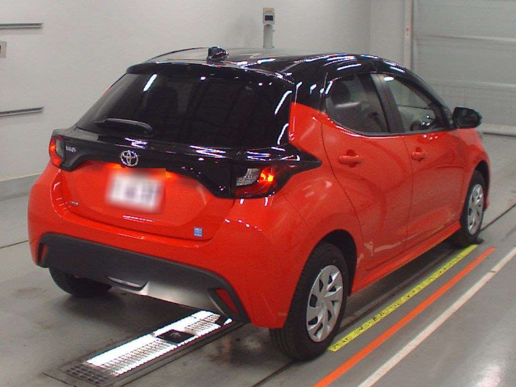 2023 Toyota YARIS MXPA15[1]