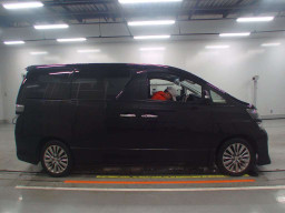 2014 Toyota Vellfire