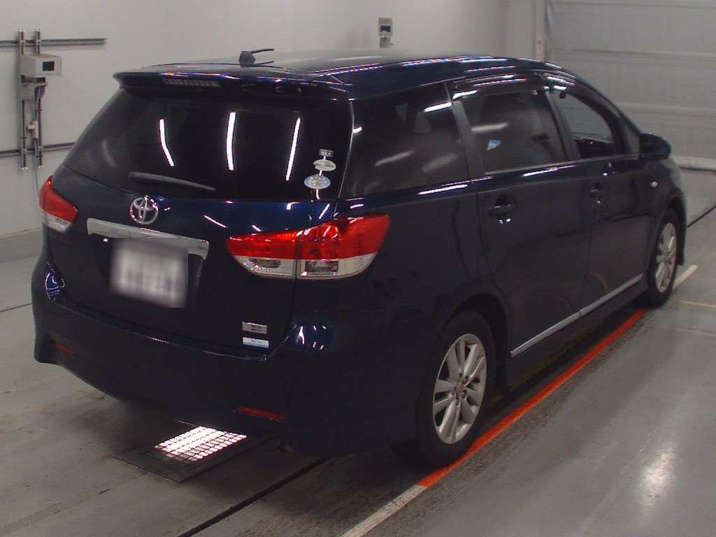 2011 Toyota Wish ZGE20W[1]