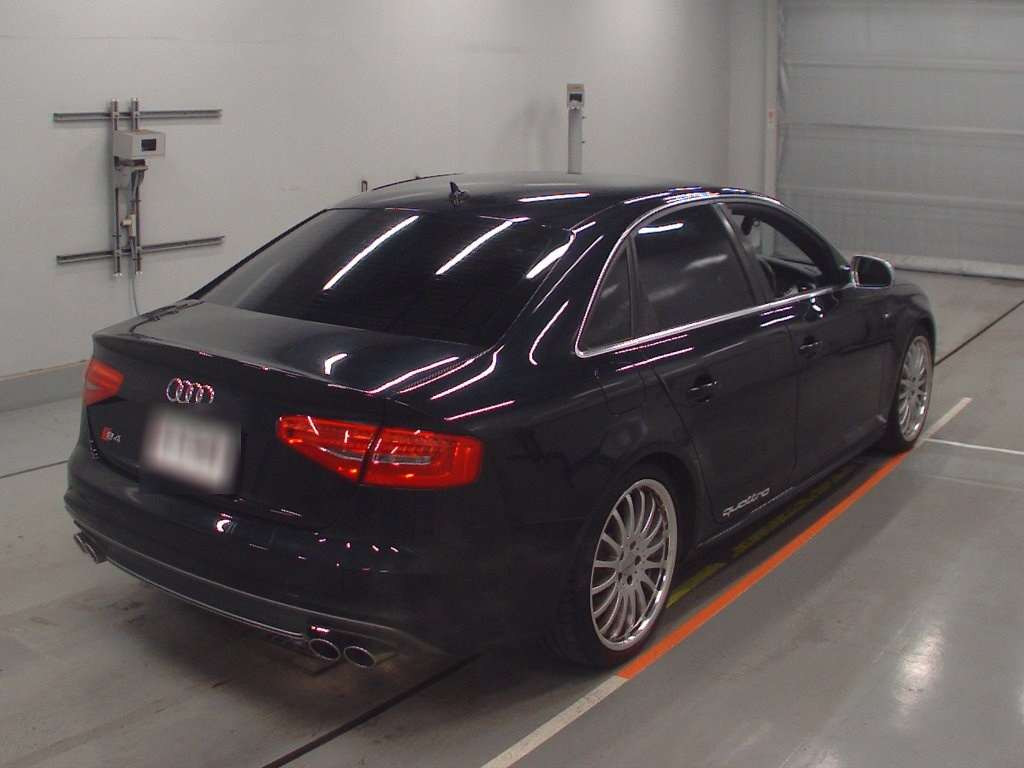 2012 Audi S4 8KCGWF[1]