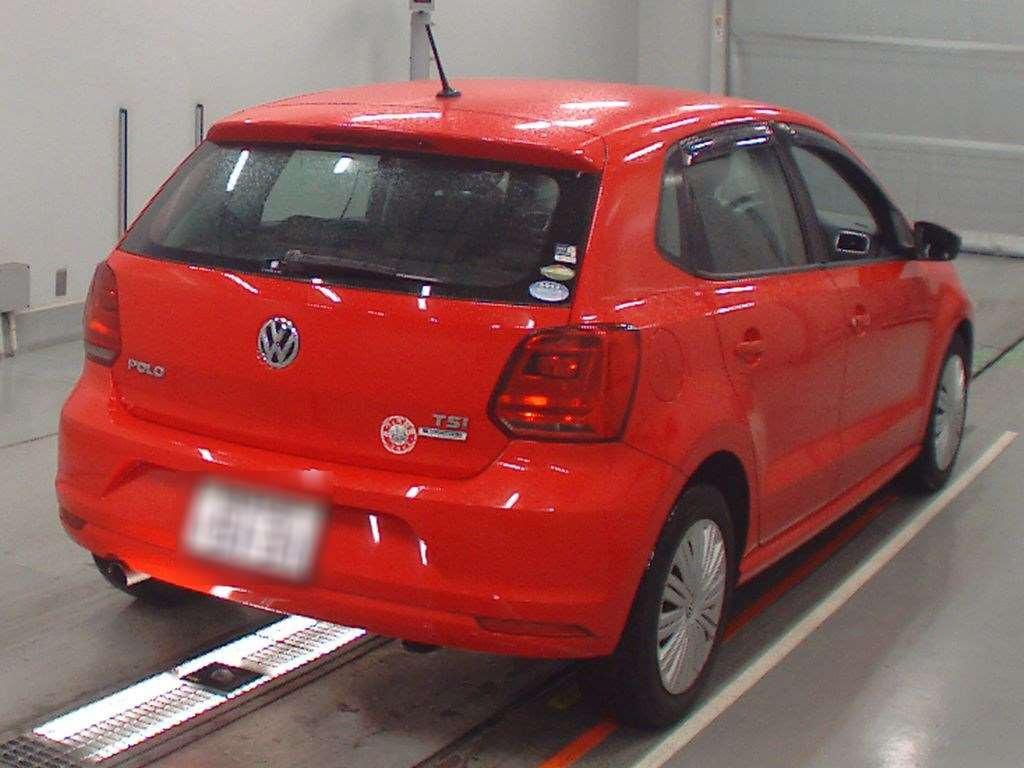 2014 Volkswagen Polo 6RCJZ[1]