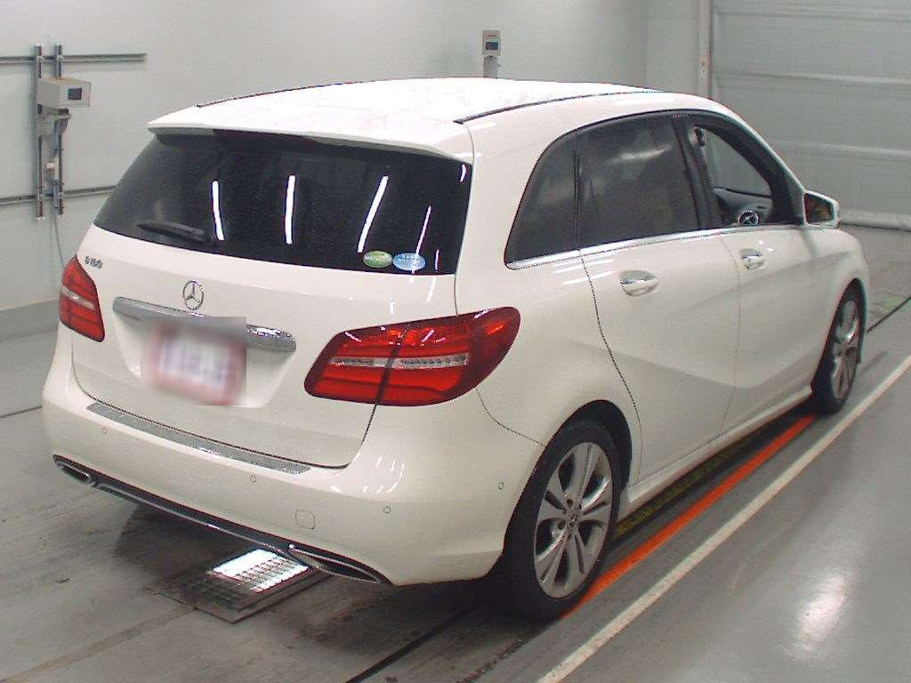 2018 Mercedes Benz B-Class 246242[1]