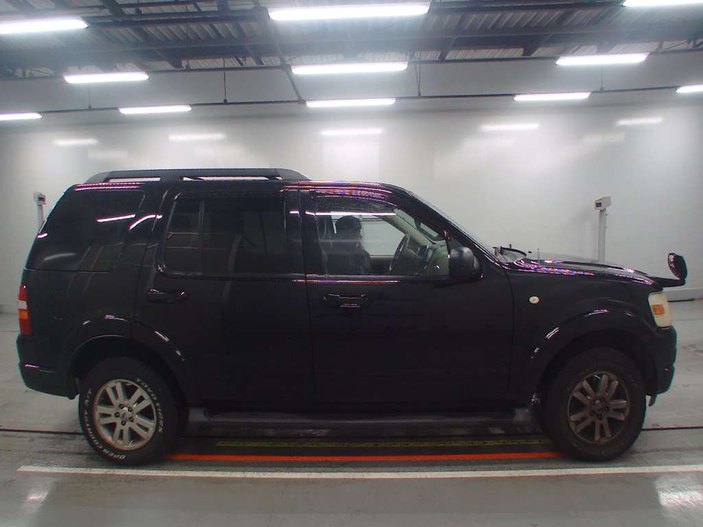 2009 Ford Explorer 1FMEU74[2]