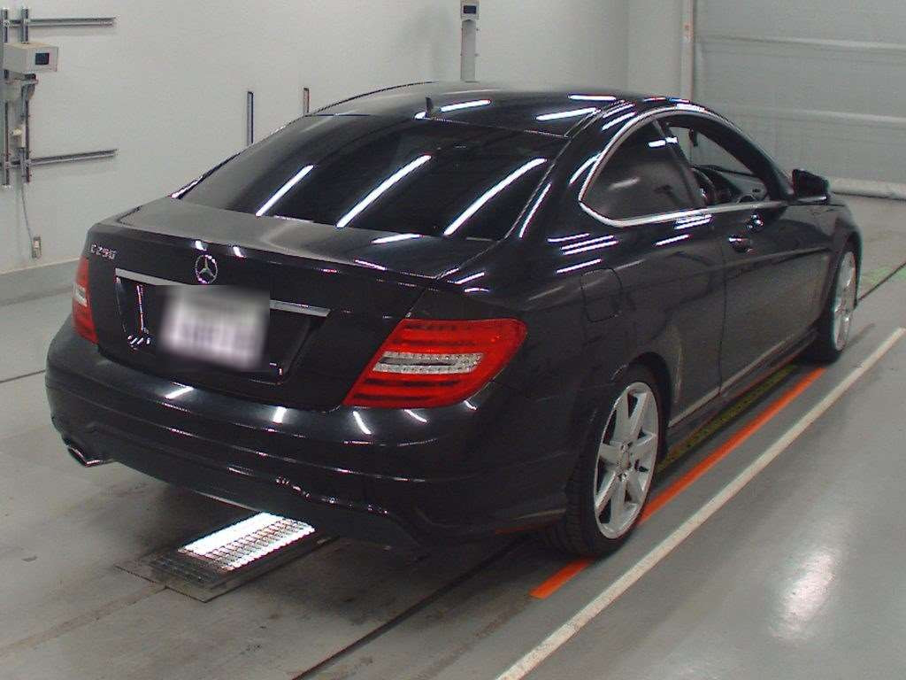 2012 Mercedes Benz C-Class 204349[1]