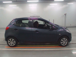 2012 Mazda Demio