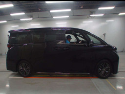 2023 Toyota Vellfire