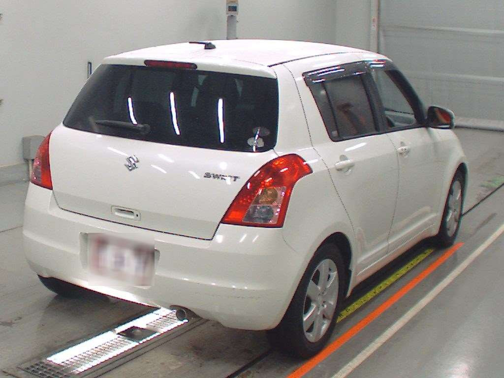 2008 Suzuki Swift ZC71S[1]