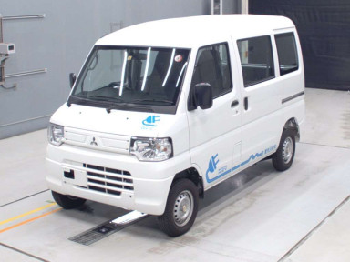 2022 Mitsubishi Minicab Miev