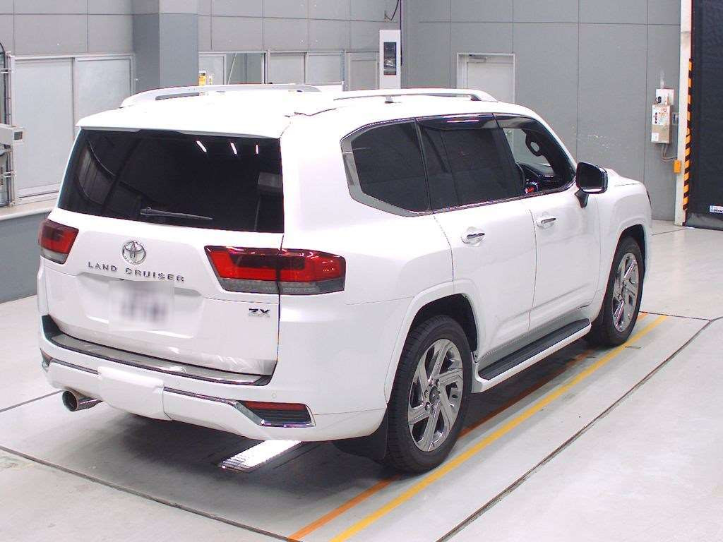 2023 Toyota Land Cruiser FJA300W[1]