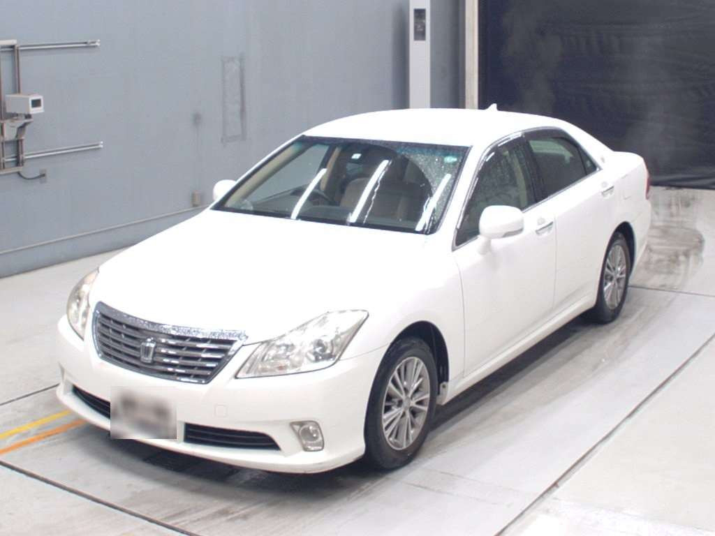 2010 Toyota Crown GRS200[0]